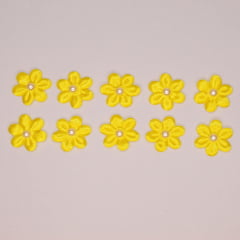Florzinhas com miolo Pérola 25 mm - Amarela
