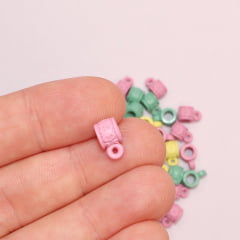 Entremeio Caneca de Plástico Colorida 5 mm - 10 gramas